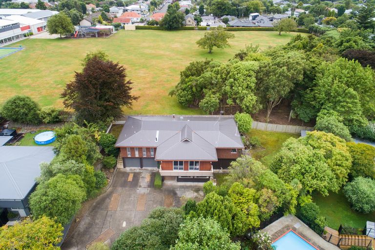 Photo of property in 14 Kensington Mews, Hokowhitu, Palmerston North, 4410