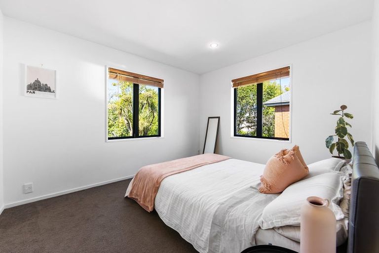 Photo of property in 71b Mandeville Street, Riccarton, Christchurch, 8011