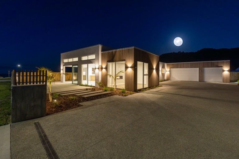 Photo of property in 118 Bay View Road, Atawhai, Nelson, 7010