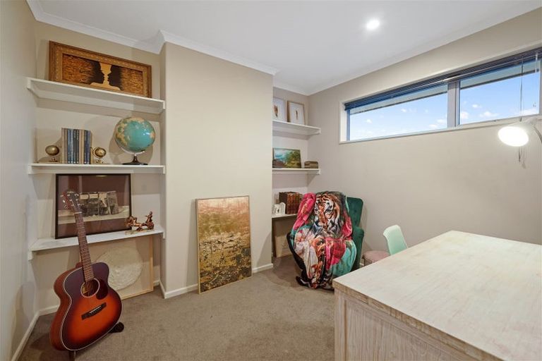 Photo of property in 12 Queenswood Gardens, Mairehau, Christchurch, 8052