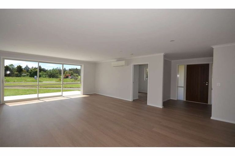 Photo of property in 4 Hoults Way, Kerikeri, 0230