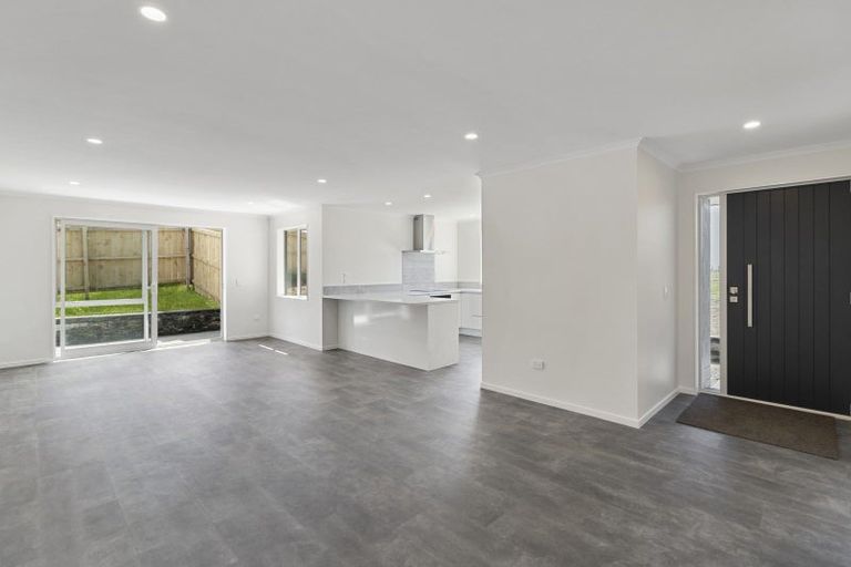 Photo of property in 118 Hitchen Road, Pokeno, 2402