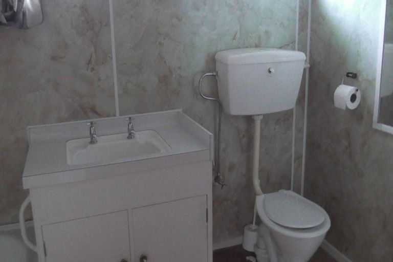 Photo of property in 29 Hornsby Street, Carterton, 5713