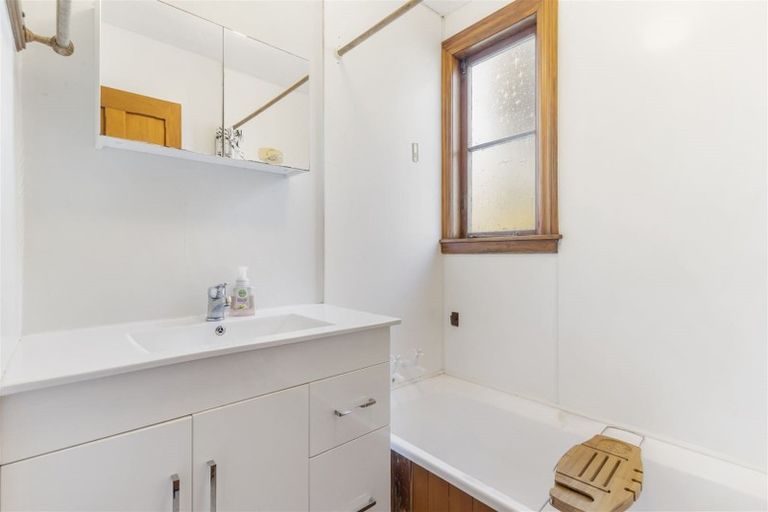 Photo of property in 57 Marendellas Drive, Bucklands Beach, Auckland, 2014