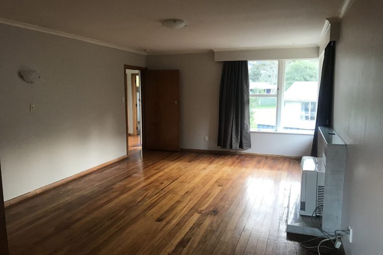 Photo of property in 46 Rawhiti Street, Stokes Valley, Lower Hutt, 5019