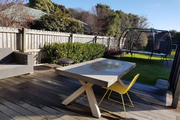 Photo of property in 27 Somerfield Street, Somerfield, Christchurch, 8024