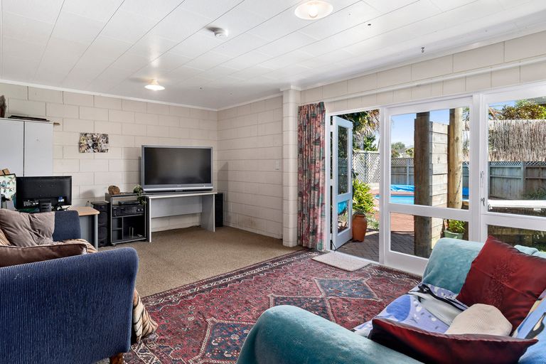 Photo of property in 50 Smiths Road, Matua, Tauranga, 3110