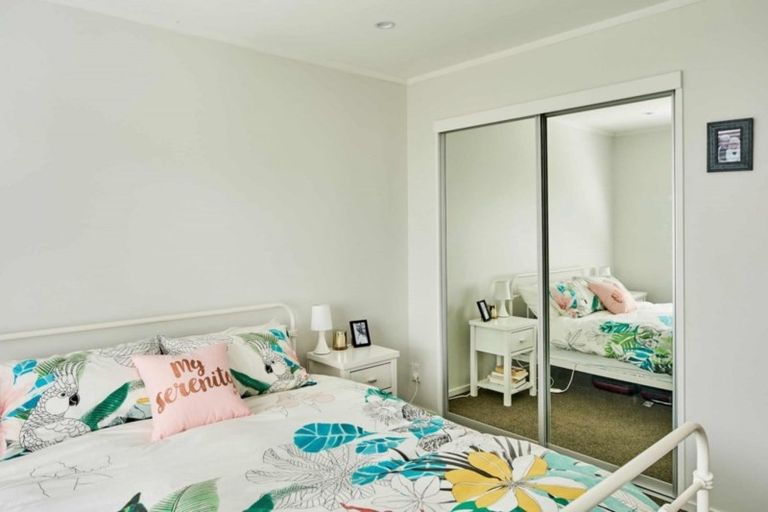 Photo of property in 2/26 Mason Street, Moera, Lower Hutt, 5010