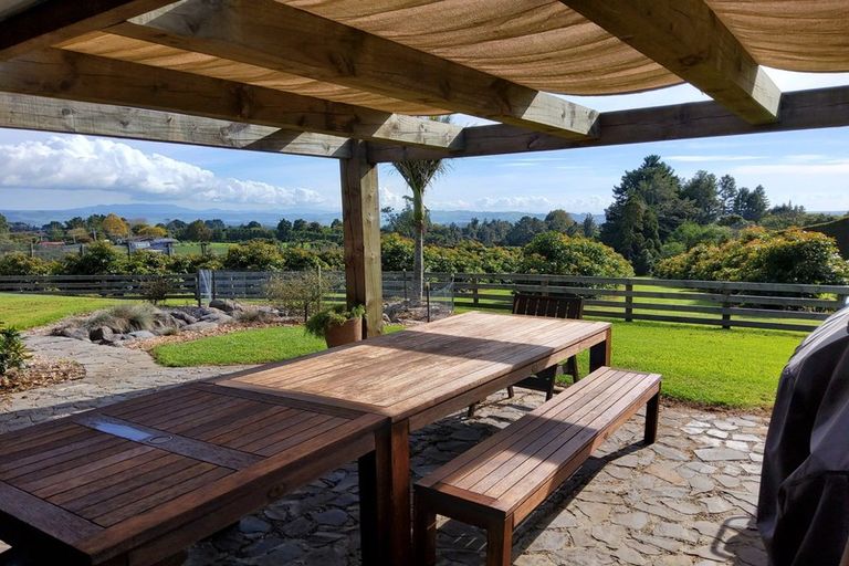 Photo of property in 14 Merrick Road, Pyes Pa, Tauranga, 3173