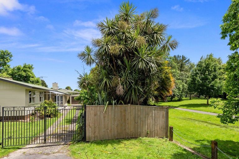 Photo of property in 5 Willow Road, Hillcrest, Hamilton, 3216