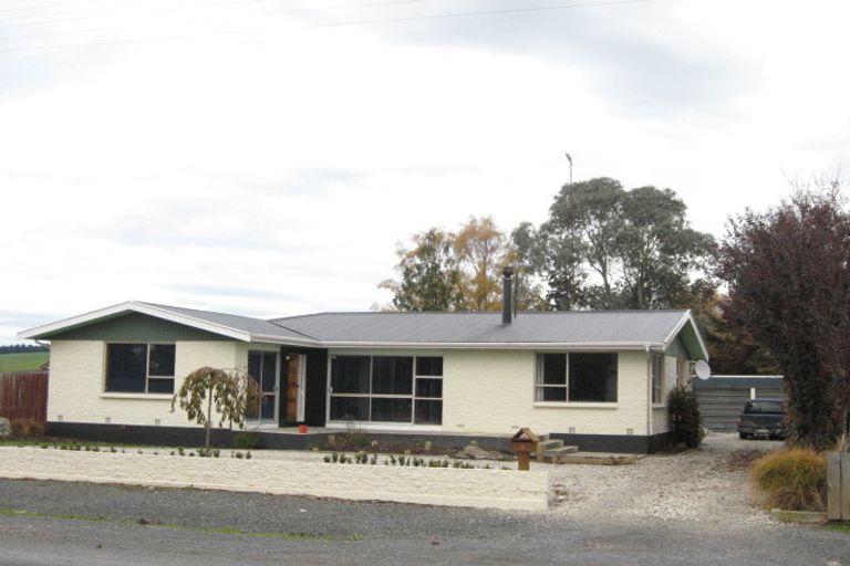 Photo of property in 15 Moore Street, Milton, 9220