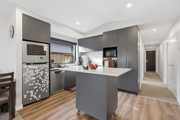 Photo of property in 26 Inaka Place, Poike, Tauranga, 3112