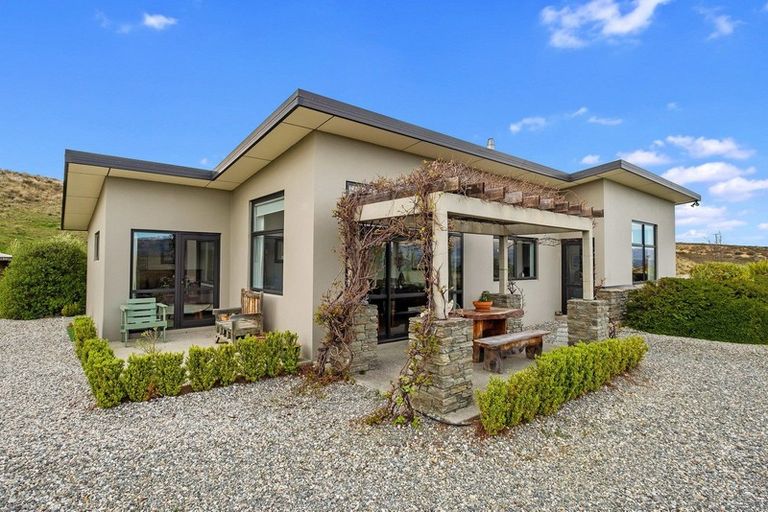 Photo of property in 133 Mcarthur Road, Springvale, Alexandra, 9391