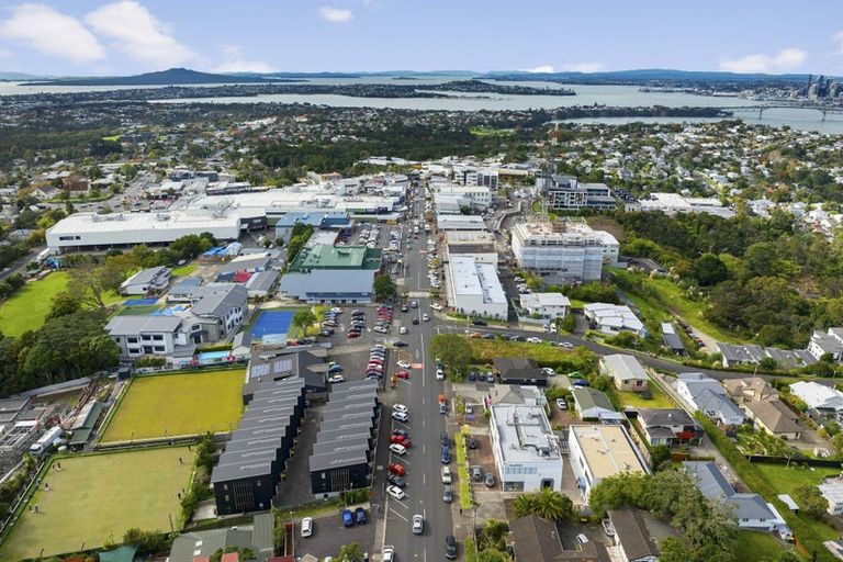 Photo of property in 11/97b Mokoia Road, Birkenhead, Auckland, 0626