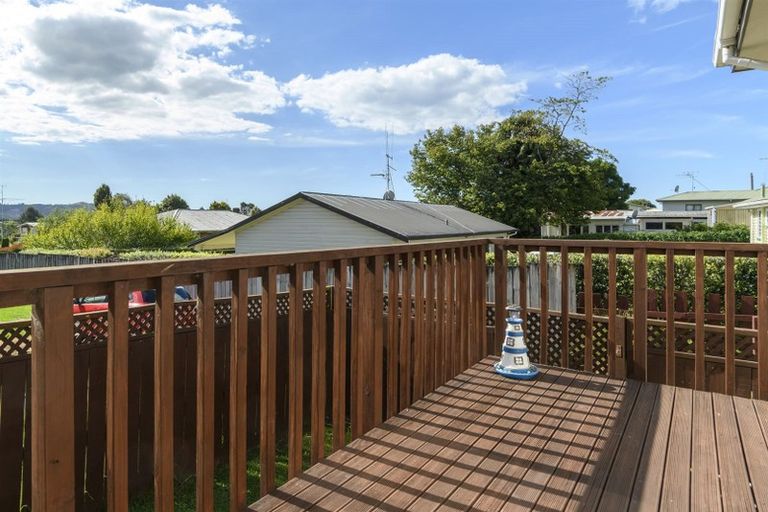 Photo of property in 15 Dunlop Road, Te Puke, 3119