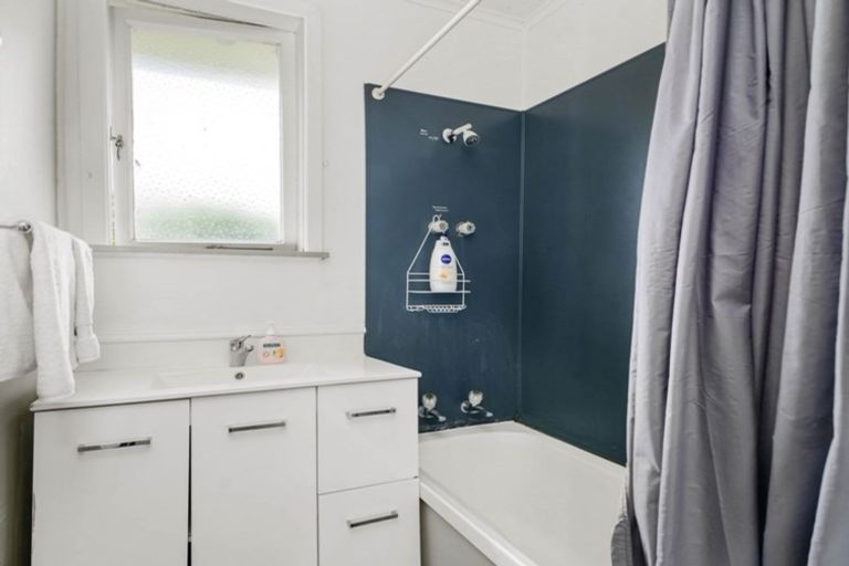 Photo of property in 25 Kahu Street, Utuhina, Rotorua, 3015