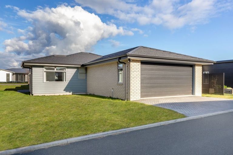 Photo of property in 8 Bastille Court, Rangatira Park, Taupo, 3330