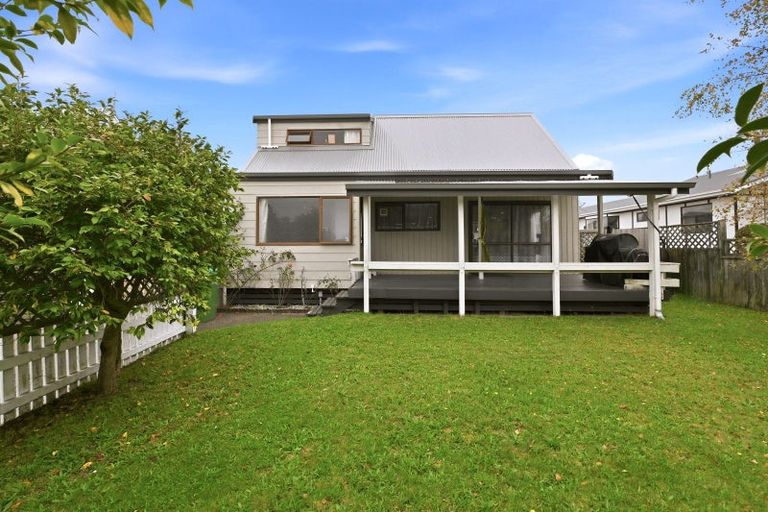 Photo of property in 19 Larch Street, Victoria, Rotorua, 3010