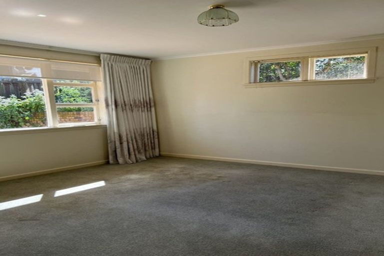 Photo of property in 79 Tiroroa Avenue, Te Atatu South, Auckland, 0610