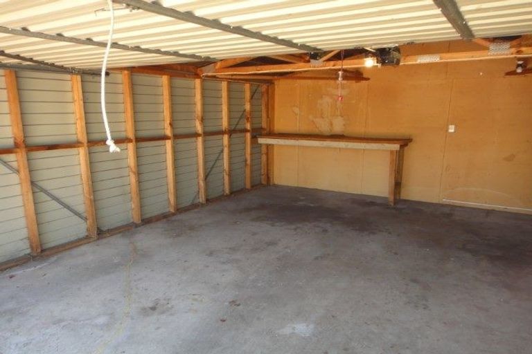 Photo of property in 17 Halliwell Avenue, Papanui, Christchurch, 8052