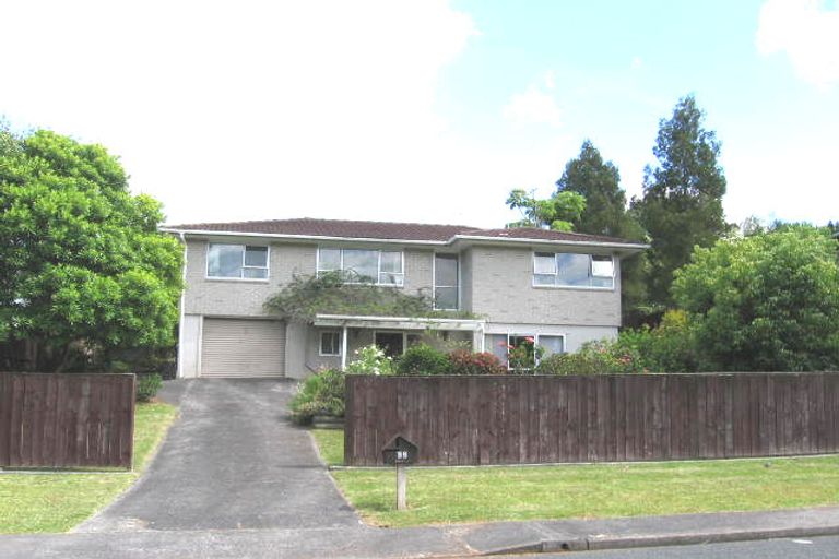 Photo of property in 52 Salamanca Road, Sunnynook, Auckland, 0620