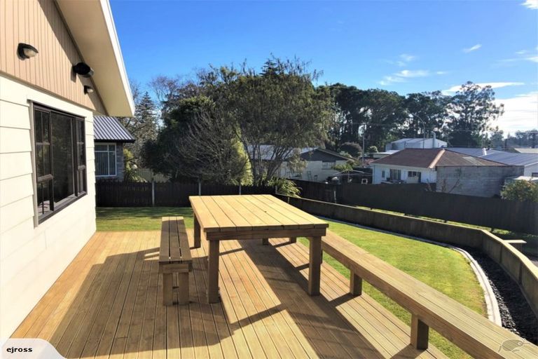 Photo of property in 29 Sheridan Crescent, Leamington, Cambridge, 3432