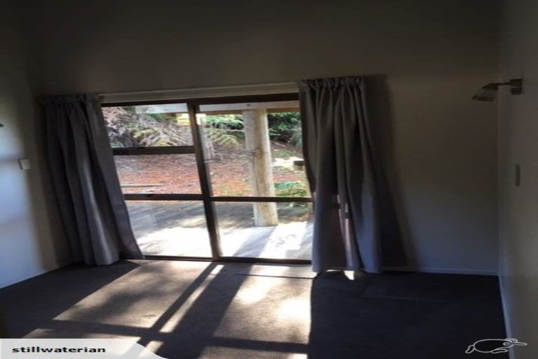 Photo of property in 25 Elliston Crescent, Stanmore Bay, Whangaparaoa, 0932