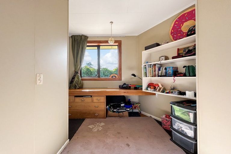 Photo of property in 32 John Street, Winton, 9720