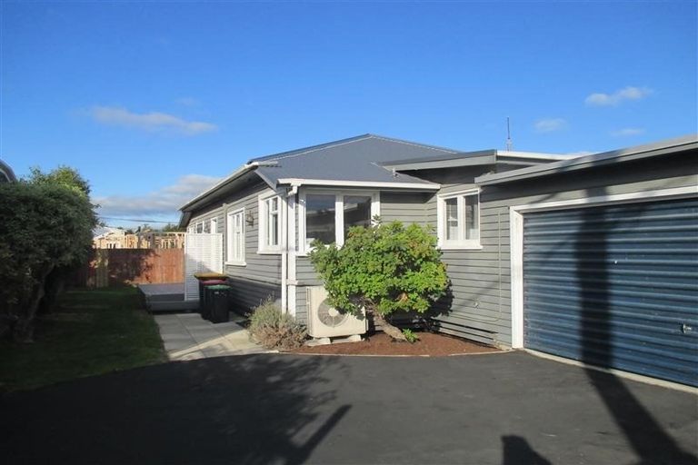 Photo of property in 90 Packe Street, Edgeware, Christchurch, 8013