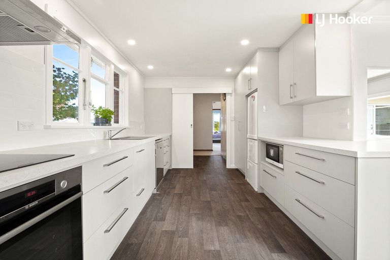 Photo of property in 35 Teignmouth Street, Abbotsford, Dunedin, 9018