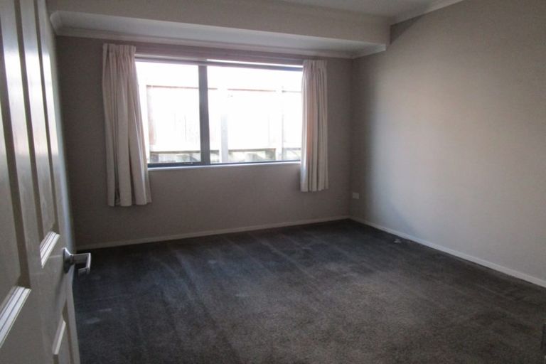 Photo of property in 1 Valley Road, Waiuku, 2123