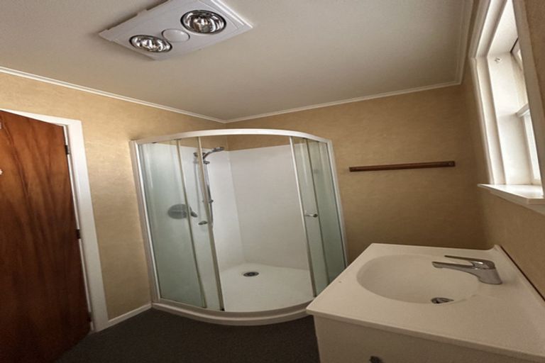 Photo of property in 6 Ida Street, Lumsden, 9730