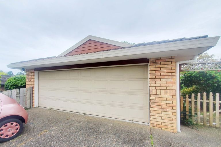 Photo of property in 35a Youngs Road, Papakura, 2110