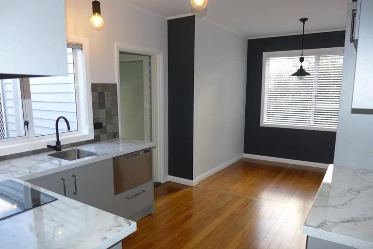 Photo of property in 12 Alpers Terrace, Marewa, Napier, 4110