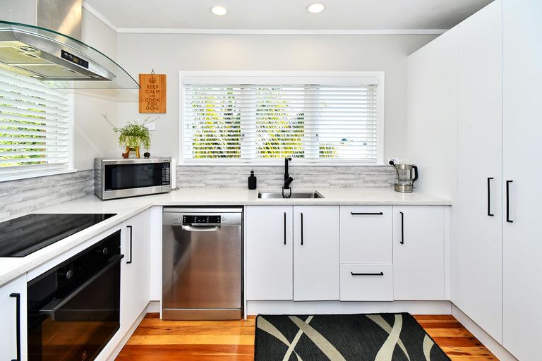 Photo of property in 21 Clark Road, Pahurehure, Papakura, 2113