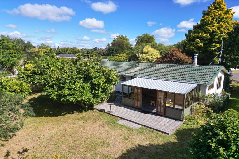 Photo of property in 5 Gordon Place, Leamington, Cambridge, 3432