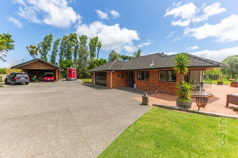 Photo of property in 16 Fletcher Road, Waimauku, 0881