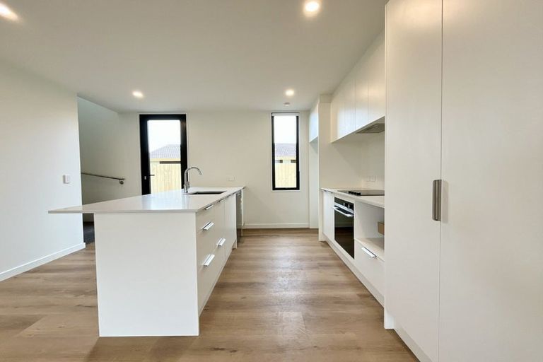 Photo of property in 2/37 Trent Street, Linwood, Christchurch, 8011