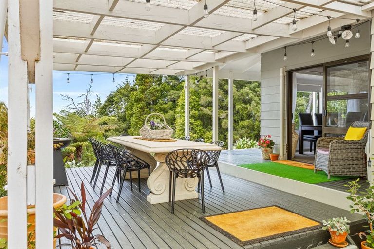 Photo of property in 38 Crows Road, Swanson, Auckland, 0614