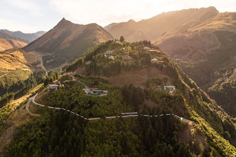 Photo of property in 14j Lakeridge Road, Ben Lomond, Queenstown, 9371