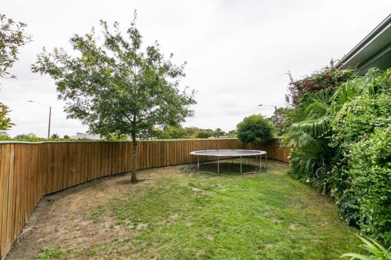 Photo of property in 11 Breadalbane Road, Havelock North, 4130