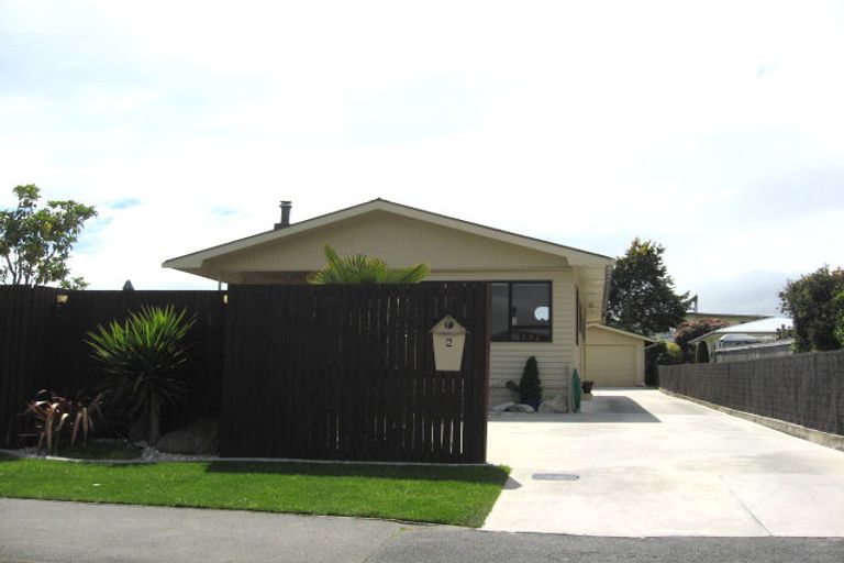 Photo of property in 5 Browning Crescent, Stoke, Nelson, 7011