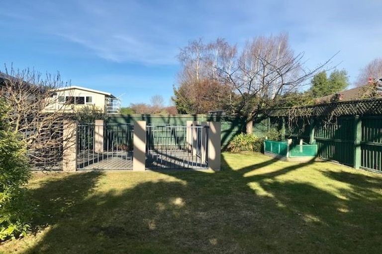 Photo of property in 169a Memorial Avenue, Burnside, Christchurch, 8053