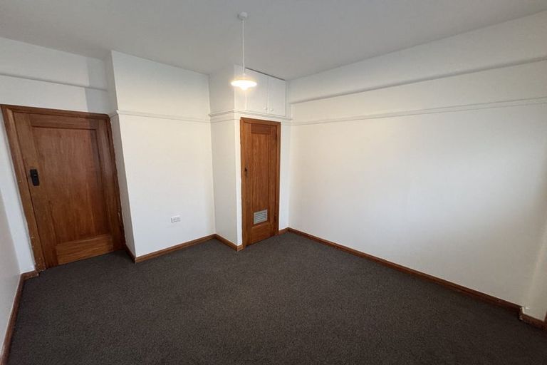 Photo of property in San Antonio Flats, 4/12 Kilbirnie Crescent, Kilbirnie, Wellington, 6022