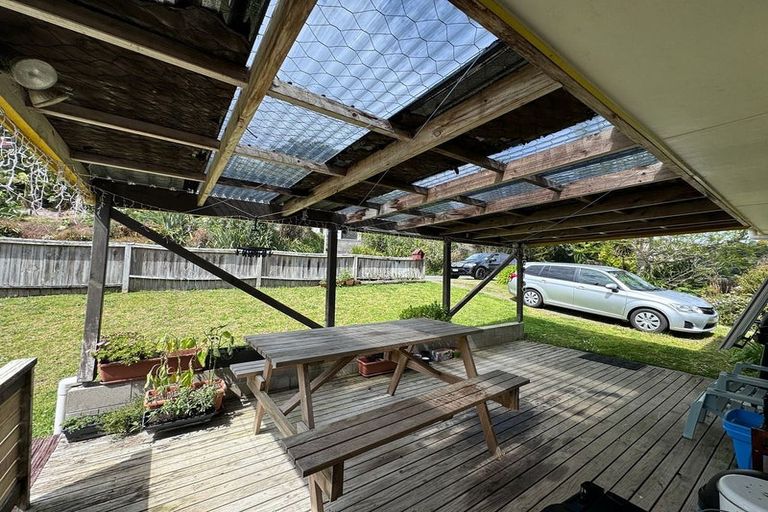 Photo of property in 24 Waimahanga Road, Onerahi, Whangarei, 0110