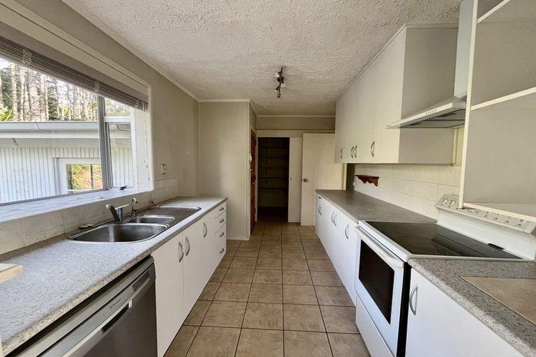 Photo of property in 339 Whitford Road, Whitford, Howick, 2571