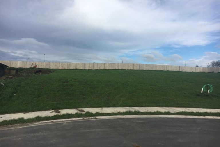 Photo of property in 8 Madeleine Place, Omokoroa, 3114