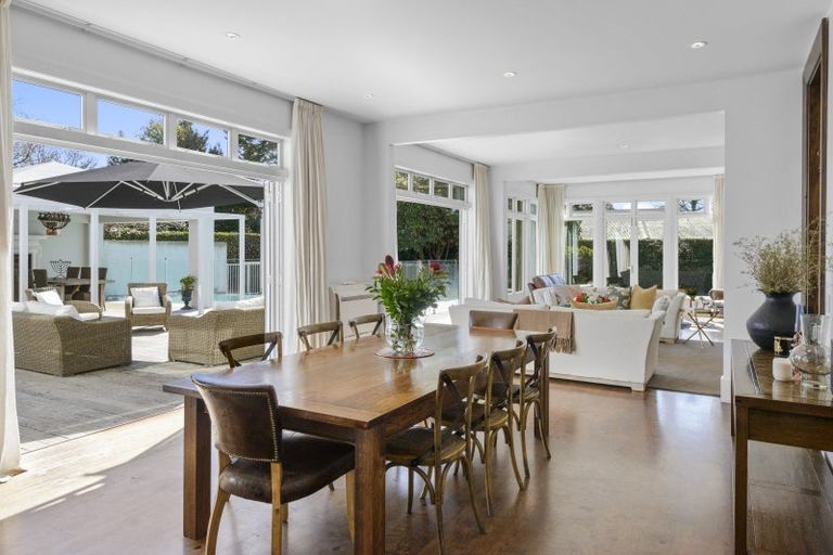 Photo of property in 30 Wroxton Terrace, Merivale, Christchurch, 8014