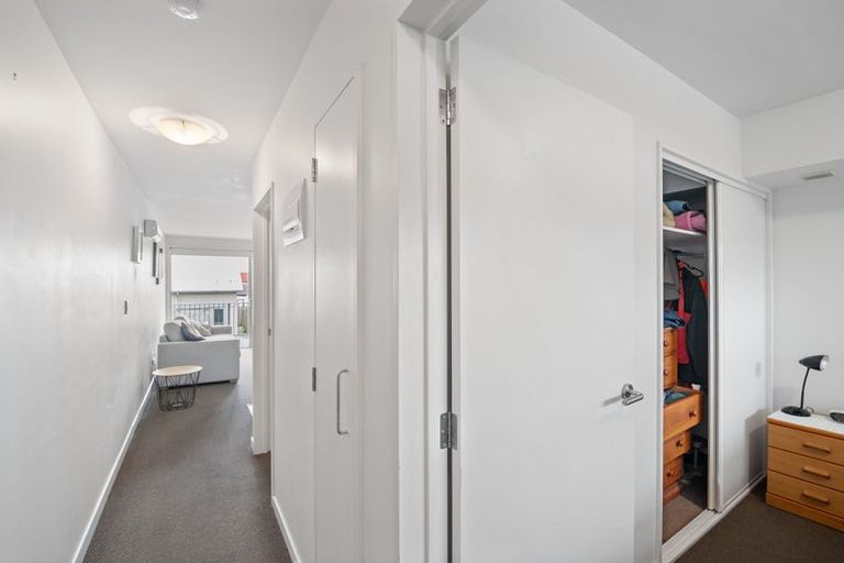 Photo of property in 10/20 Stanmore Road, Phillipstown, Christchurch, 8011