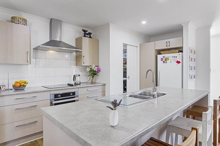 Photo of property in 44 Huntingdon Drive, Rangiora, 7400